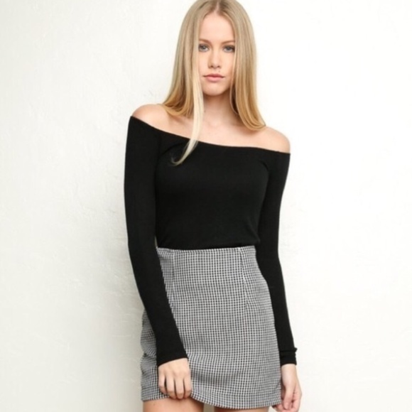 black long sleeve off the shoulder top